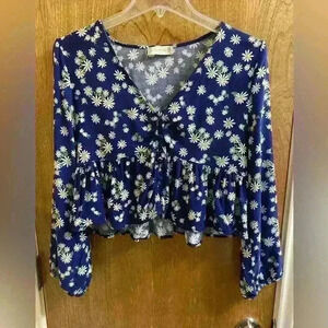 Altar’d State Navy Blue Balloon Sleeve Button Crop Top with White Flowers Size M